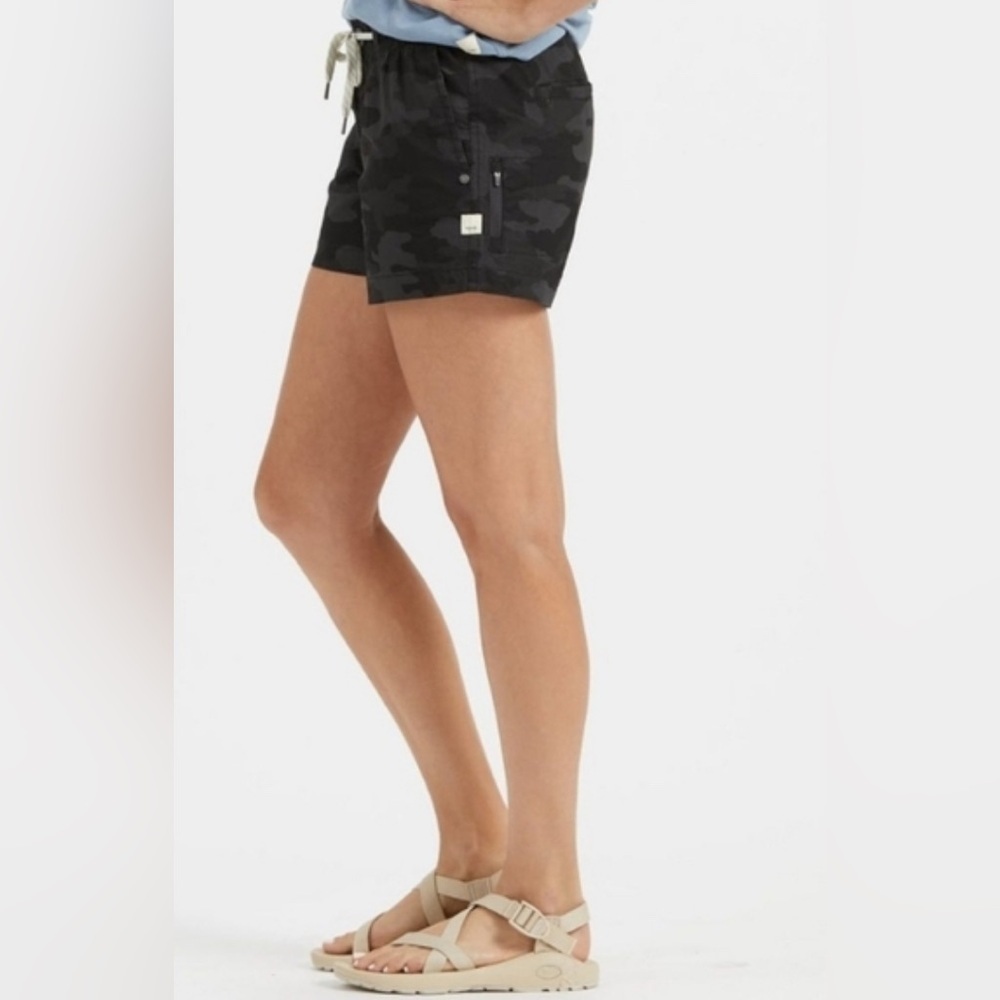 VUORI Ripstop Shorts- Black/ Grey Camo Size Small - Picture 2 of 8